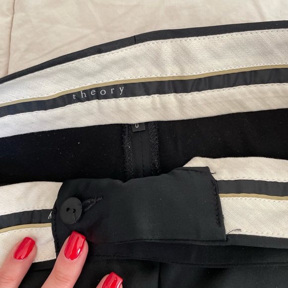 Theory Women’s Satiny Slacks/Trousers Dress Pants with Wide Leg in Size 0 - Picture 5 of 5